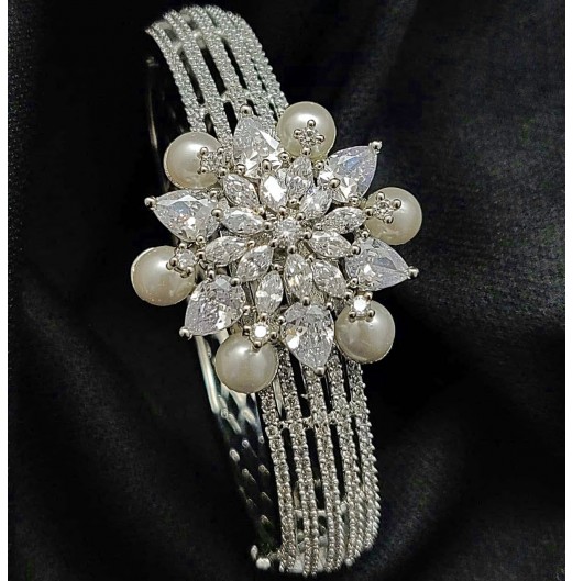 Cubic Zircon Pearl Bangle Bracelet