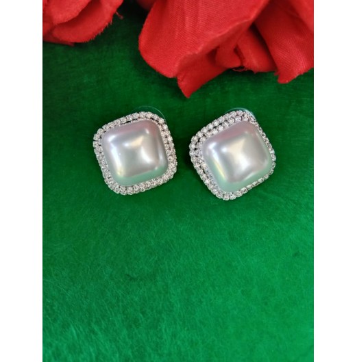 Shell Pearl Zircon Edged Studs