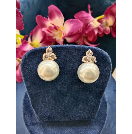 Gold Zircon Pearl Stud