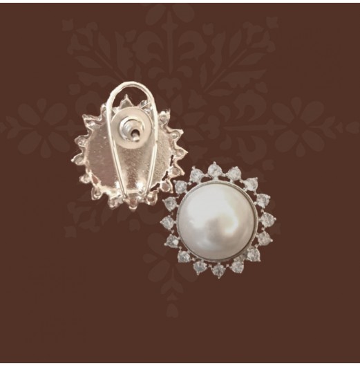 Baguette Edged Round Pearl Studs