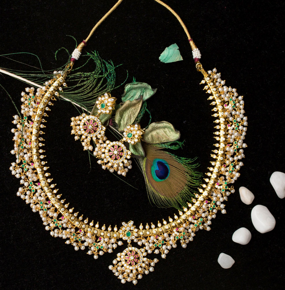 Gold tone temple style gulband necklace 