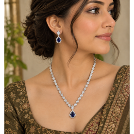 Flower Clustered Diamond Set 