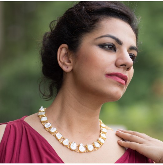 Jahanara Baroque Pearl Choker 